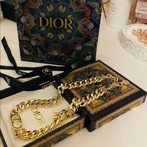 Dior - Danseuse Etoile Choker